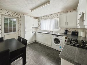 Photo 15- click for photo gallery